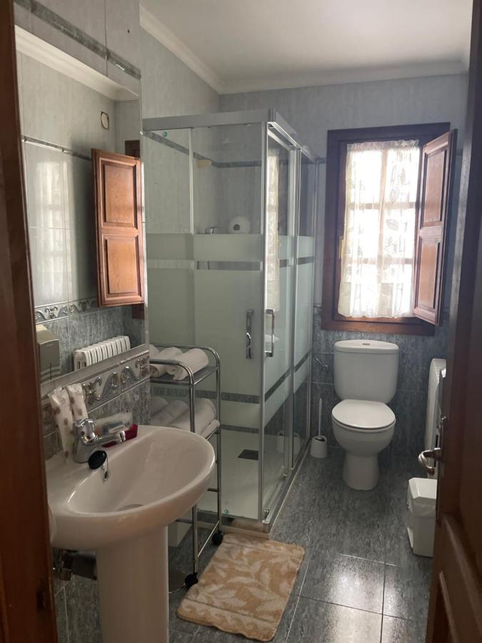 Casa Cardin Apartment Cangas de Onis Exterior photo